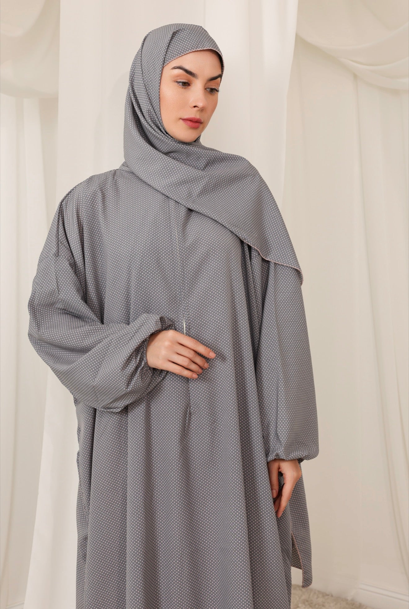 Prayer Dress 101