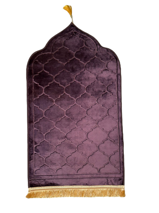 Prayer Mat (A7) | سجادة صلاة